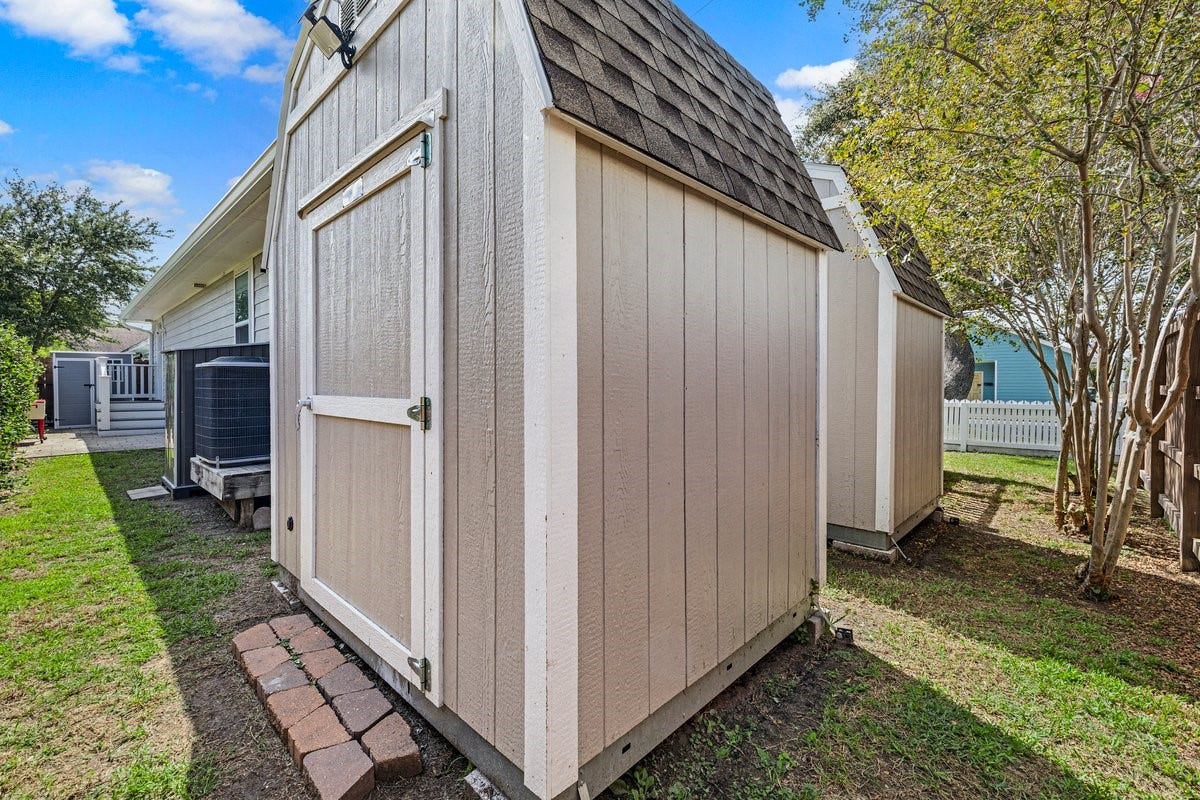 1414 29th Street, Galveston, TX 77550 Two spacious storage sheds provide plenty of extra storage