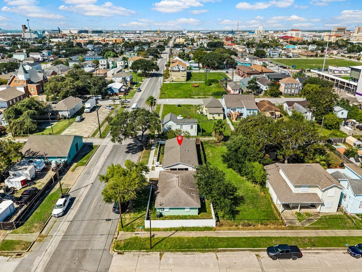 1414 29th Street, Galveston, TX 77550 1414 29th Street, Galveston, TX 77550