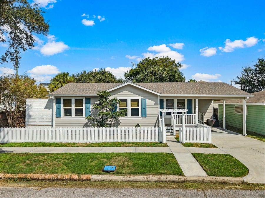 Property photo for 1414 29th Street, Galveston, TX