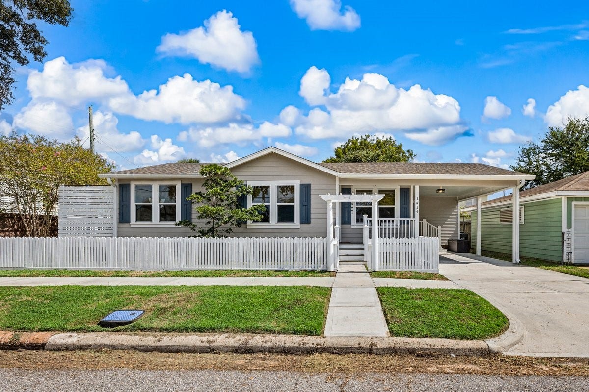 1414 29th Street, Galveston, TX 77550 1414 29th Street, Galveston, TX 77550