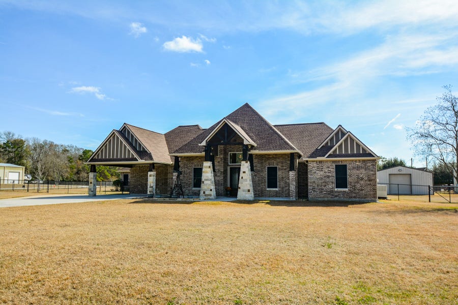 Property photo for 16173 Oaklawn Drive, Splendora, TX