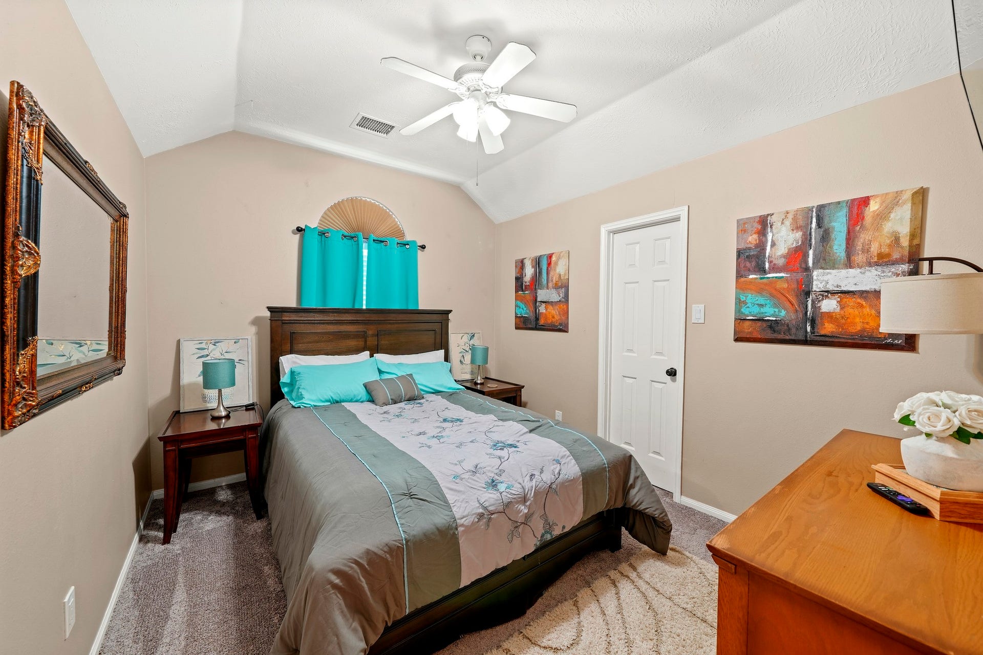 1806 Kensington Park Circle, Spring, TX 77386 Cozy bedroom bathed in natural light.