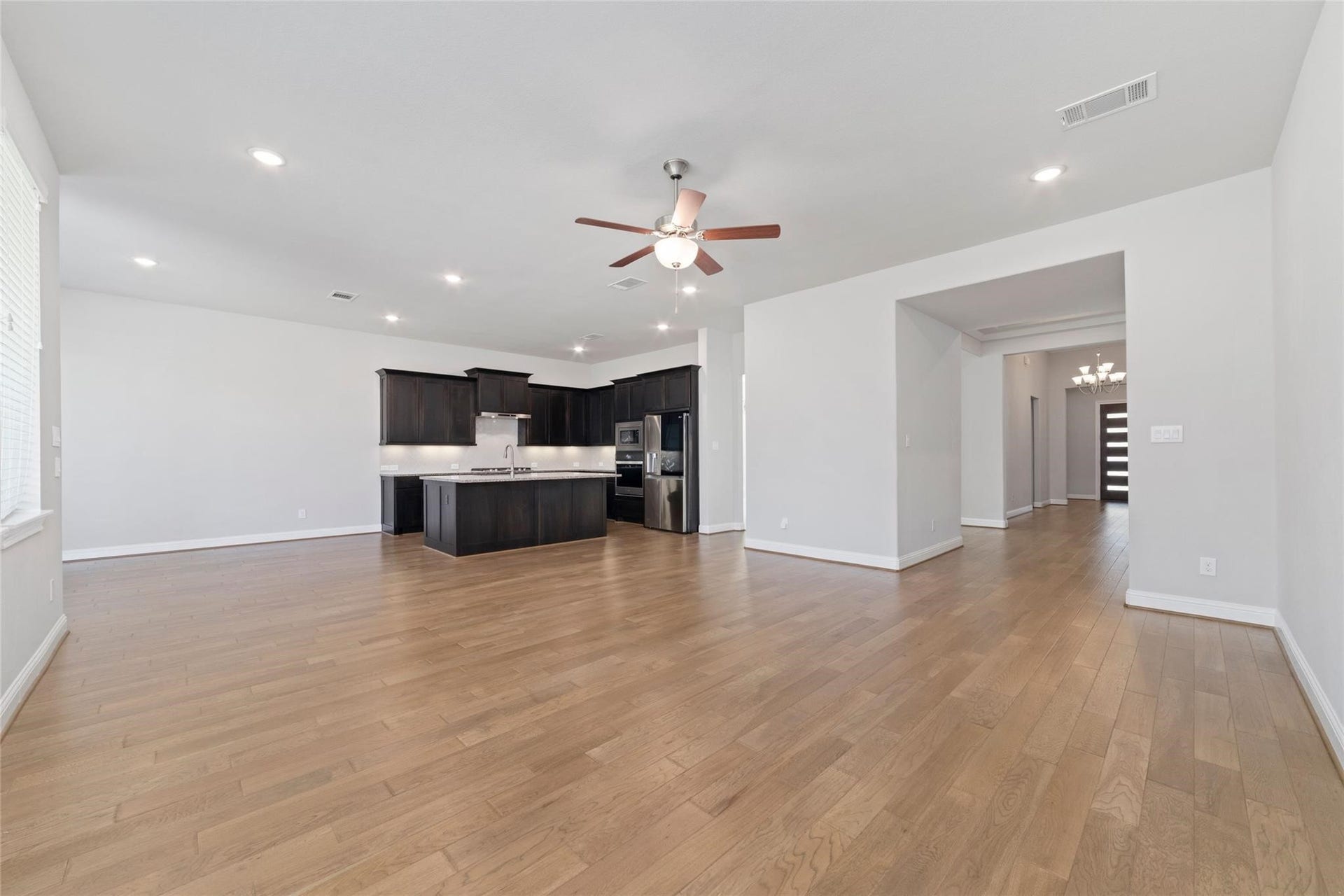 28213 Briarwood Pass, Spring, TX 77386 28213 Briarwood Pass, Spring, TX 77386