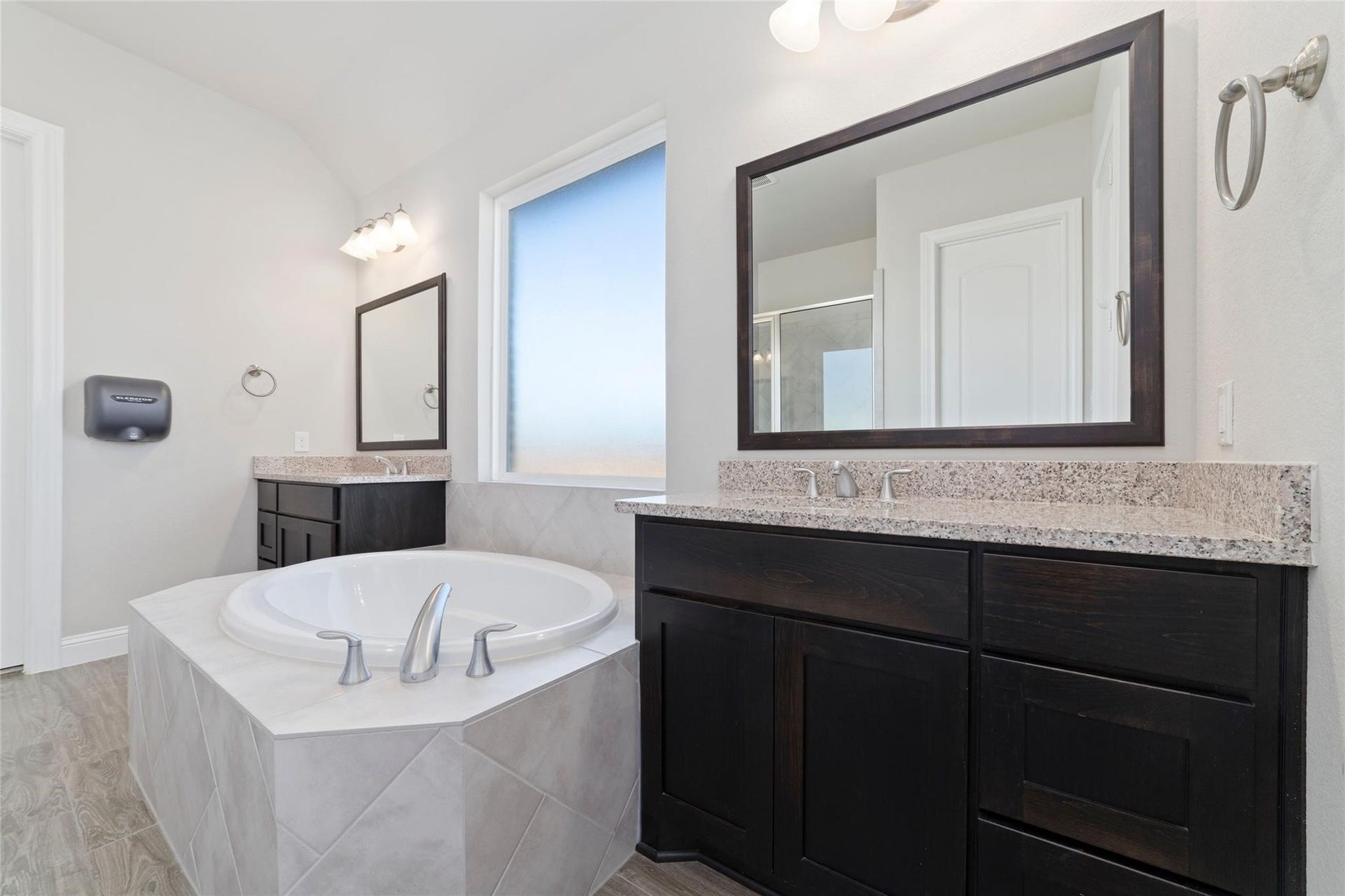28213 Briarwood Pass, Spring, TX 77386 28213 Briarwood Pass, Spring, TX 77386