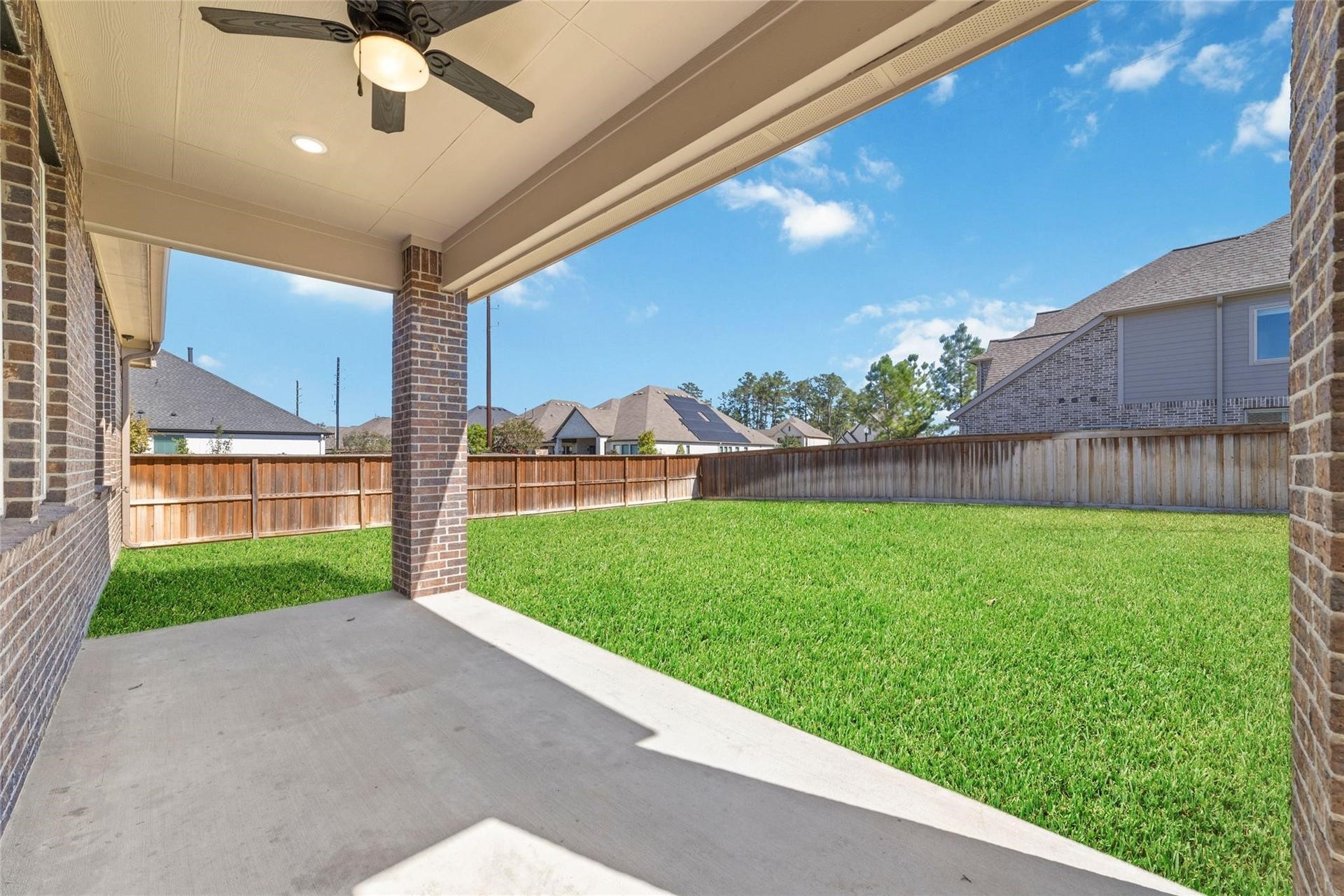 28213 Briarwood Pass, Spring, TX 77386 28213 Briarwood Pass, Spring, TX 77386