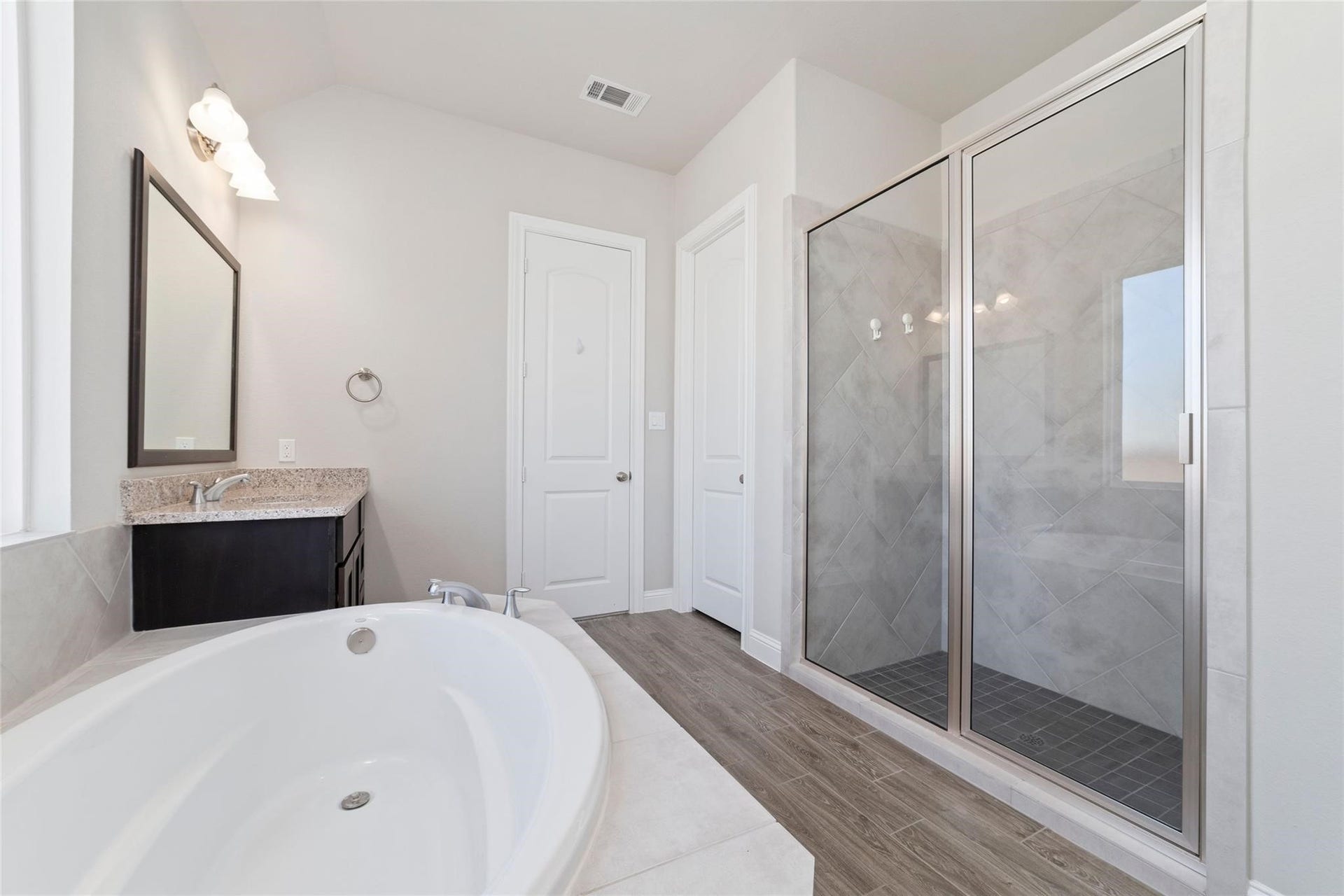 28213 Briarwood Pass, Spring, TX 77386 28213 Briarwood Pass, Spring, TX 77386