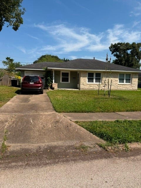 5806 Grape Street, Houston, TX 77074 5806 Grape Street, Houston, TX 77074