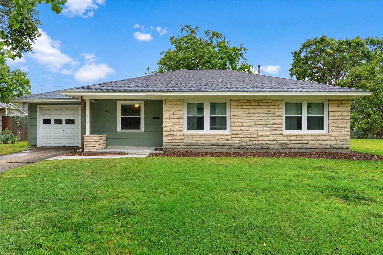 5806 Grape Street, Houston, TX 77074 5806 Grape Street, Houston, TX 77074