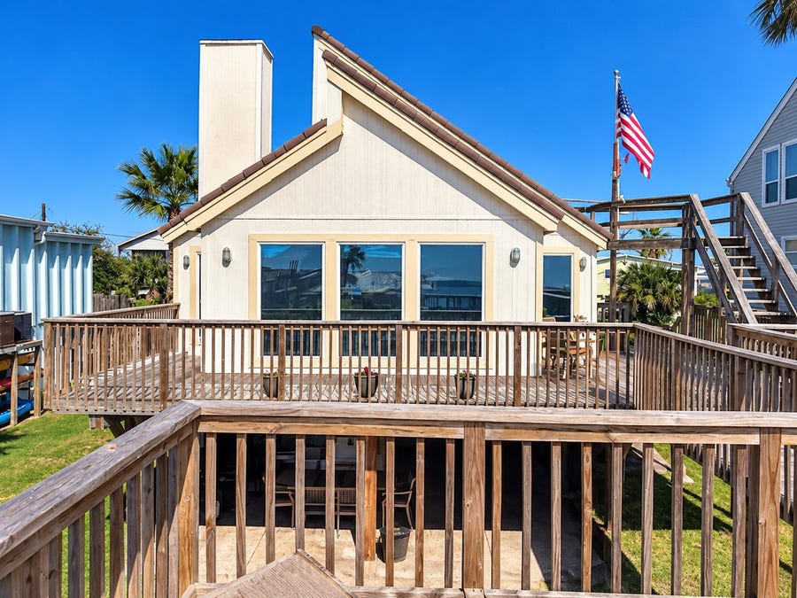 Property photo for 3710 Brewster Key Drive, Galveston, TX