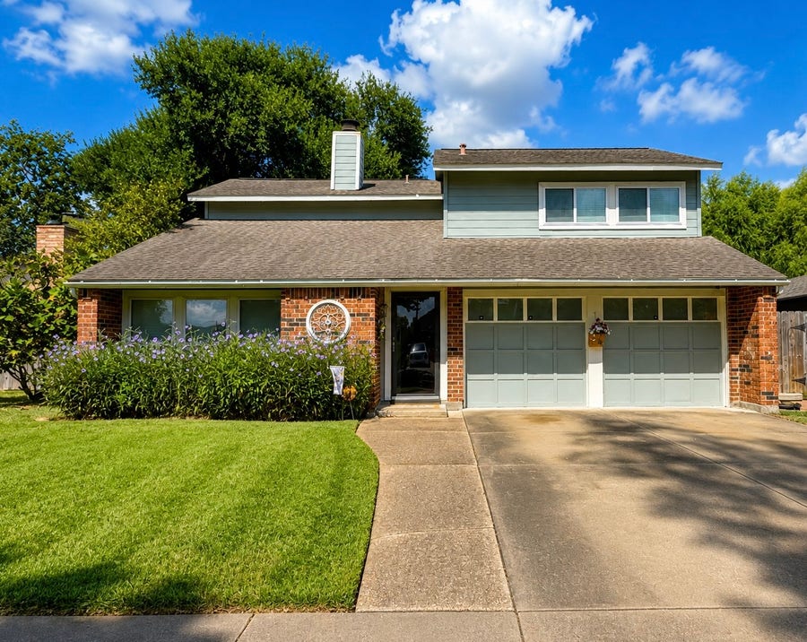 Property photo for 7302 Treewater Drive, Houston, TX