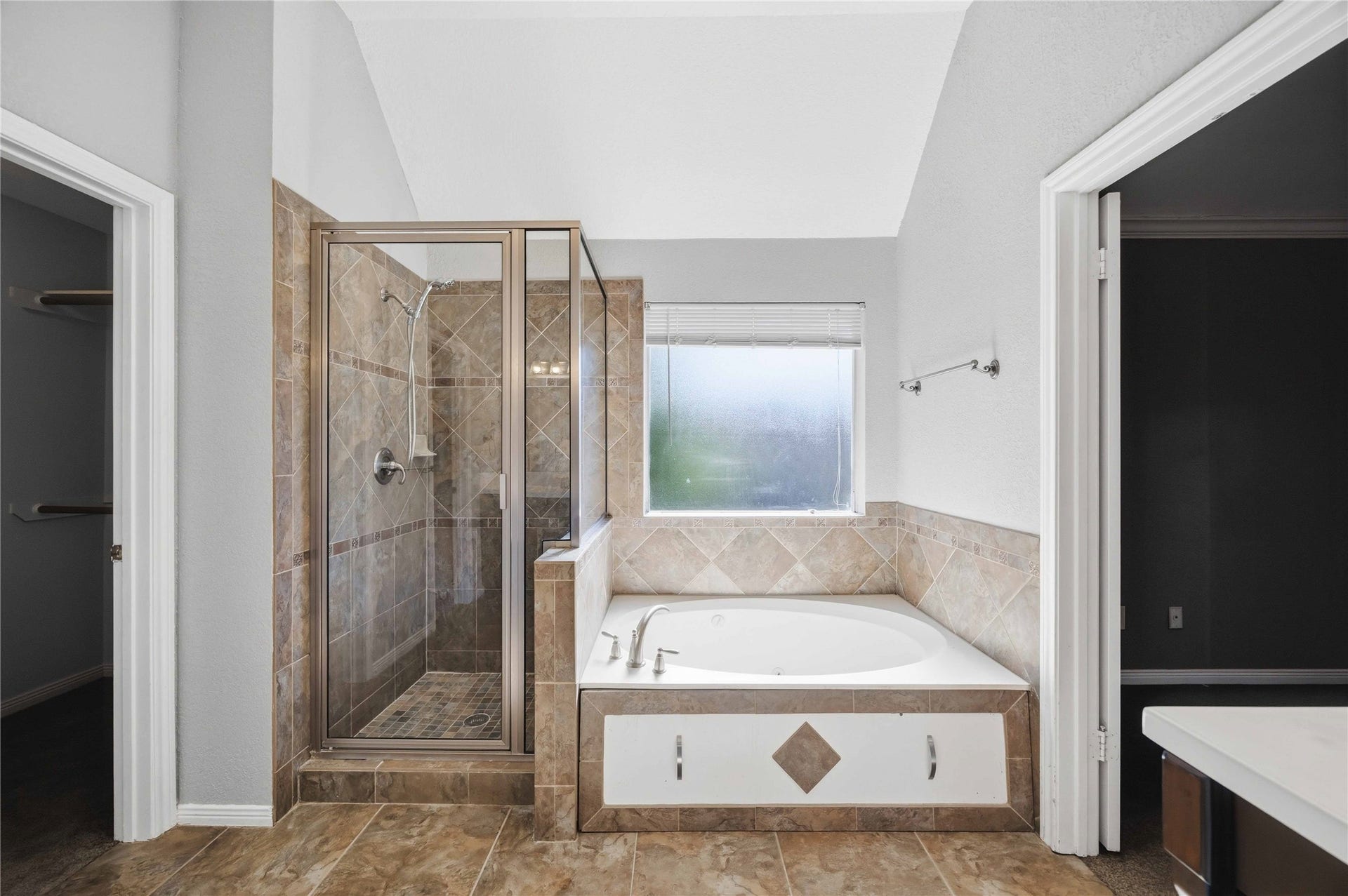 4712 Broadmoor Drive, League City, TX 77573 4712 Broadmoor Drive, League City, TX 77573