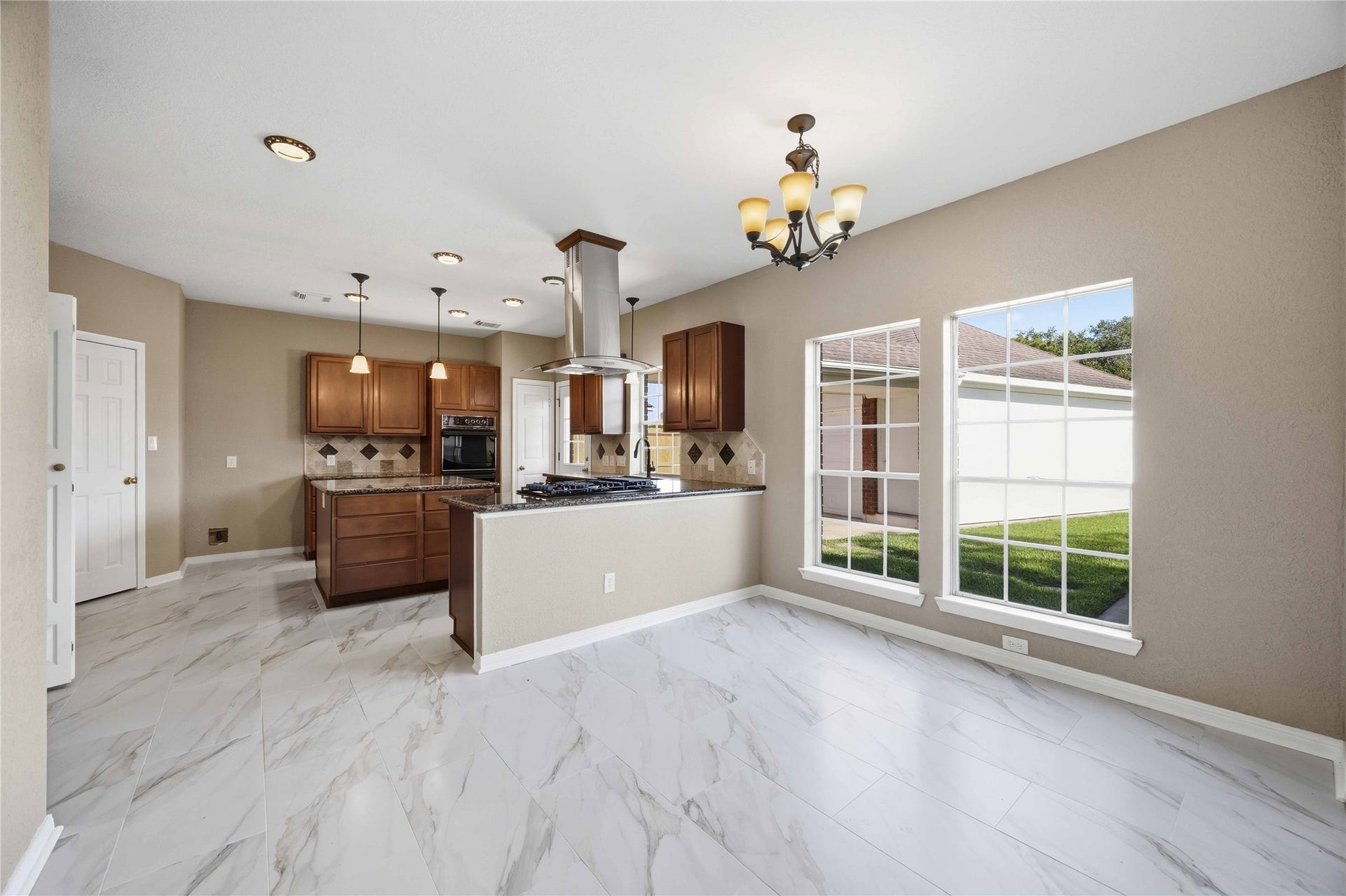 4712 Broadmoor Drive, League City, TX 77573 4712 Broadmoor Drive, League City, TX 77573
