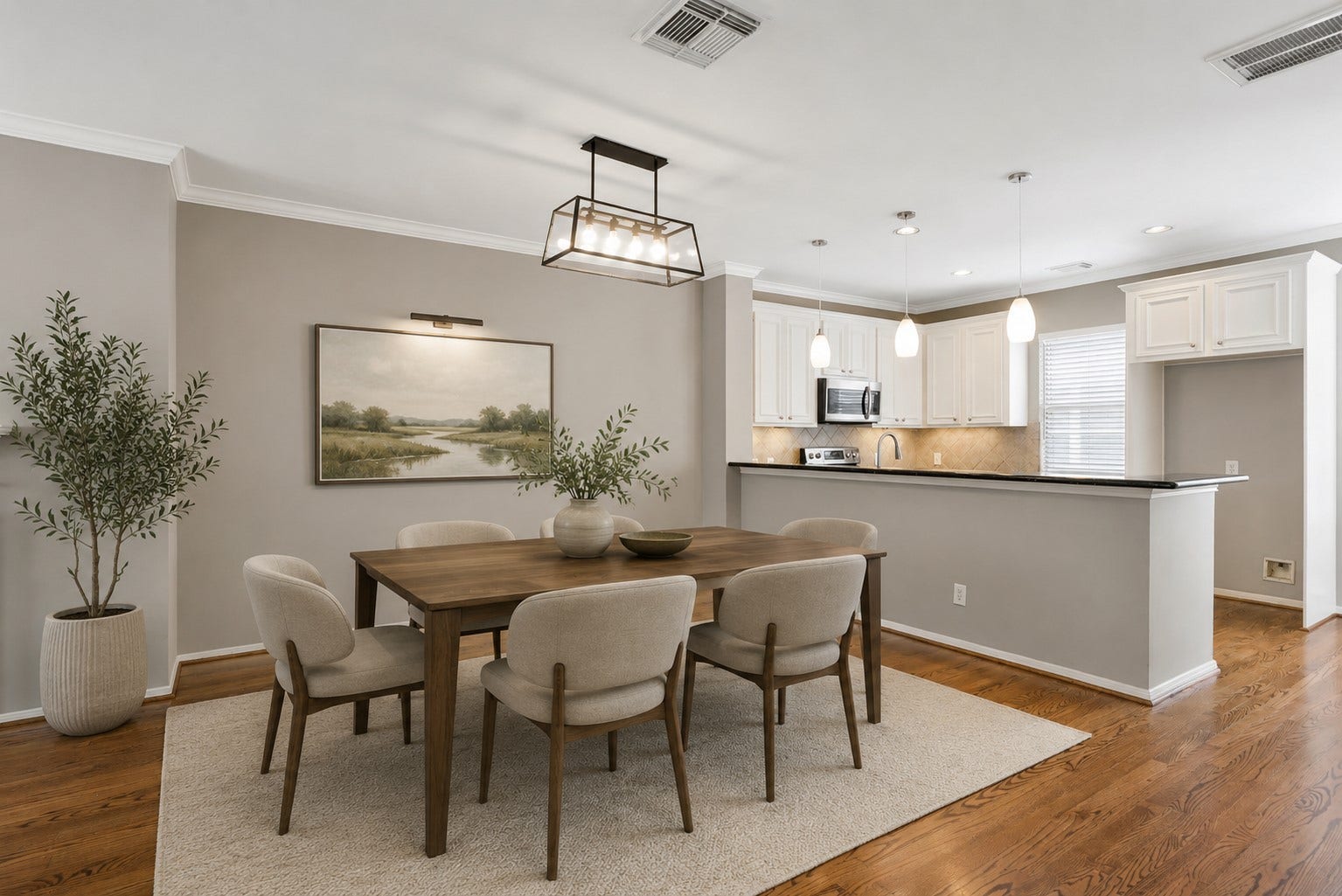 2615 W Dallas Street, Houston, TX 77019 VIRTUALLY STAGED dining room