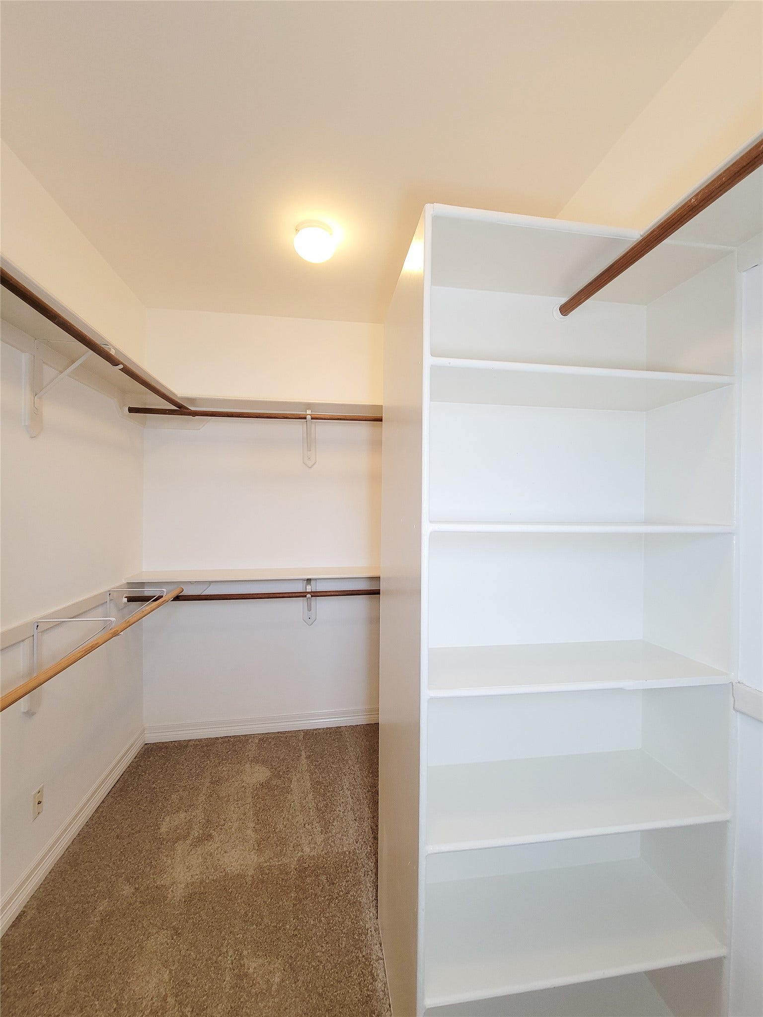 2004 Mcduffie Street, Houston, TX 77019 2004 Mcduffie Street, Houston, TX 77019