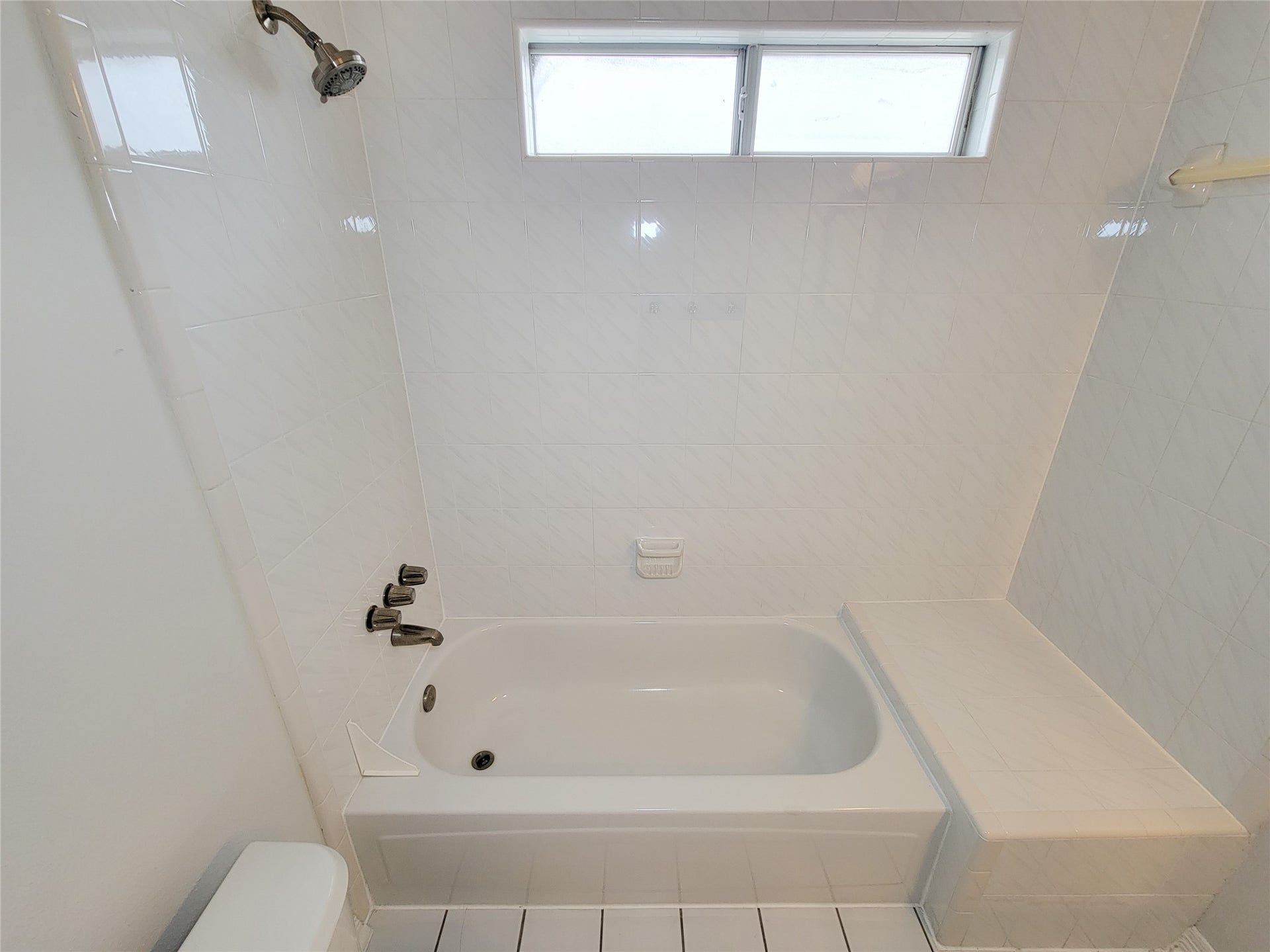 2004 Mcduffie Street, Houston, TX 77019 2004 Mcduffie Street, Houston, TX 77019