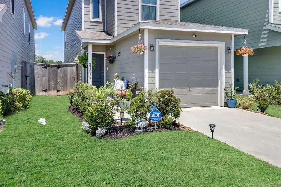 Property photo for 21579 Carosella Drive, New Caney, TX