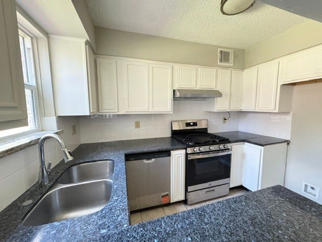 3043 Mosby Drive, Sugar Land, TX 77479