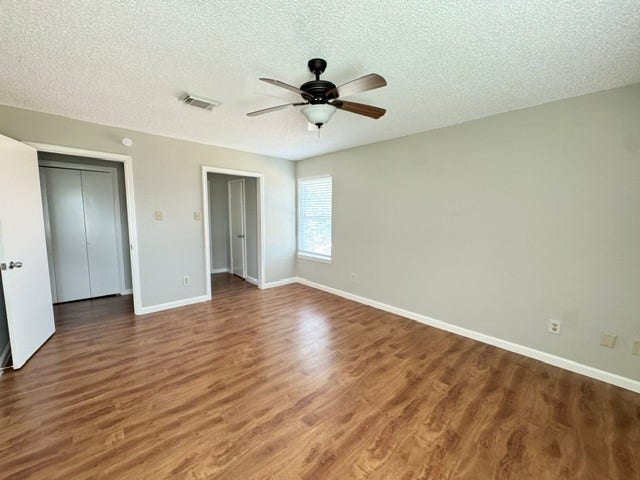 3043 Mosby Drive, Sugar Land, TX 77479