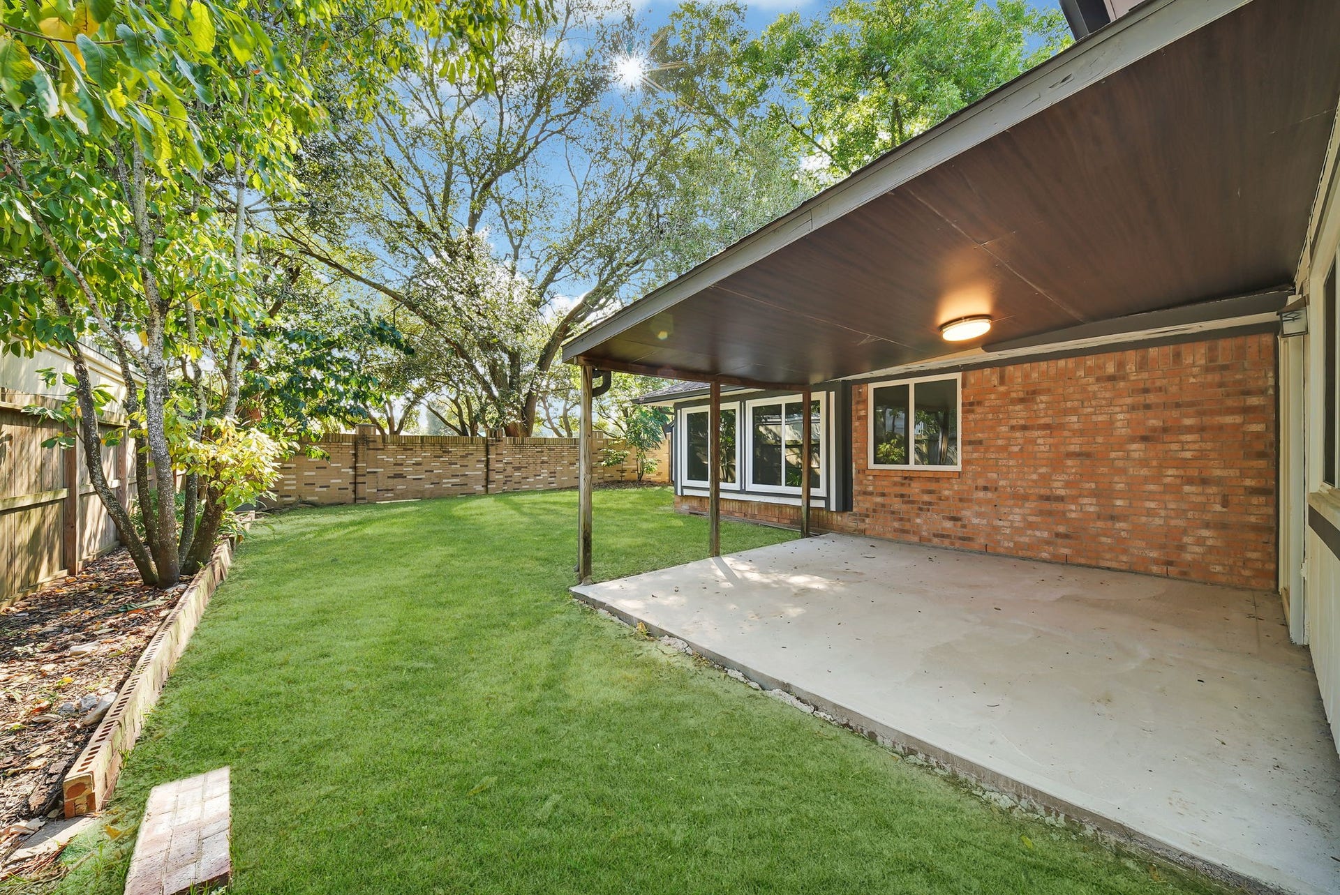 1910 Brushy Creek Drive, Sugar Land, TX 77478 1910 Brushy Creek Drive, Sugar Land, TX 77478