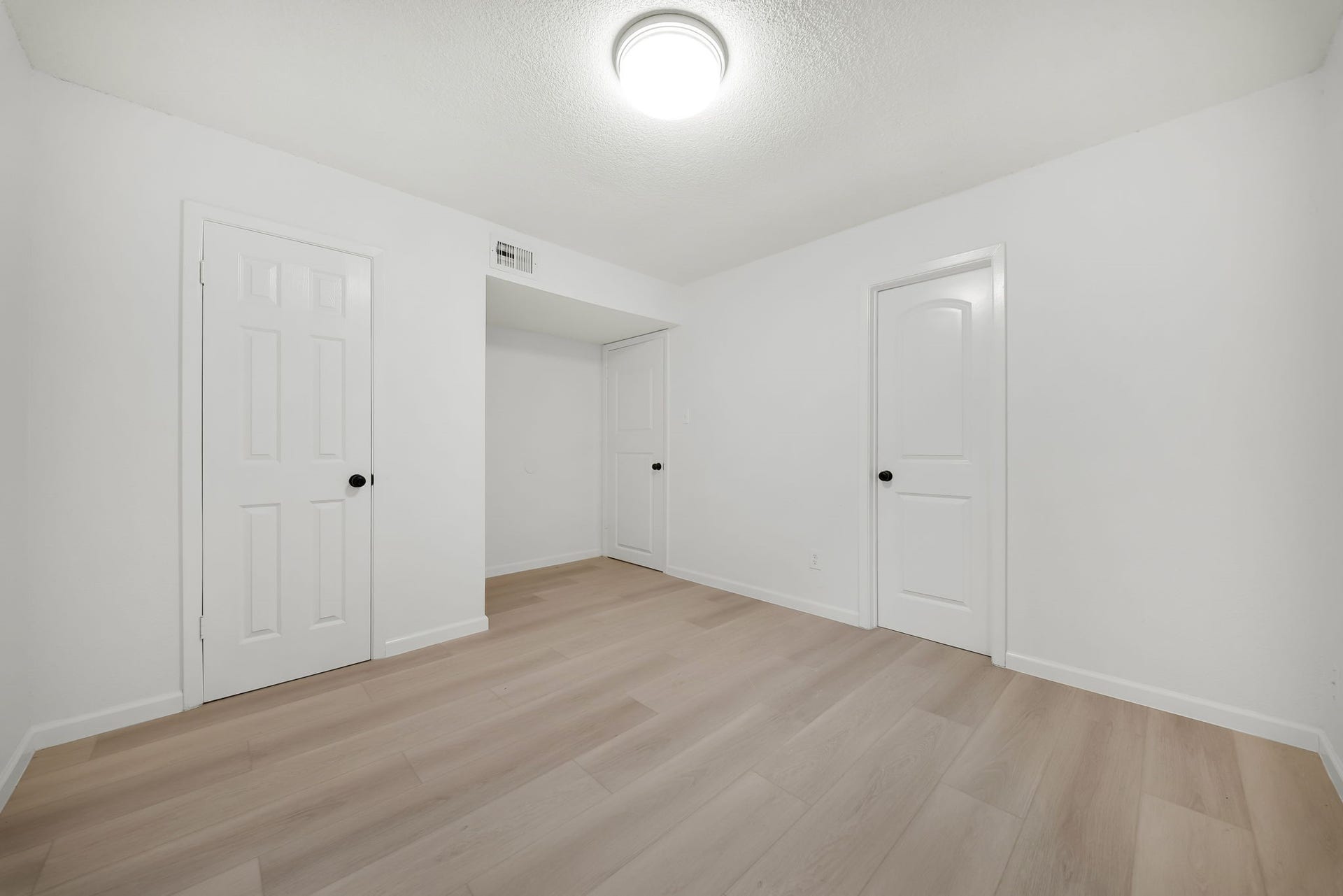 1910 Brushy Creek Drive, Sugar Land, TX 77478 1910 Brushy Creek Drive, Sugar Land, TX 77478