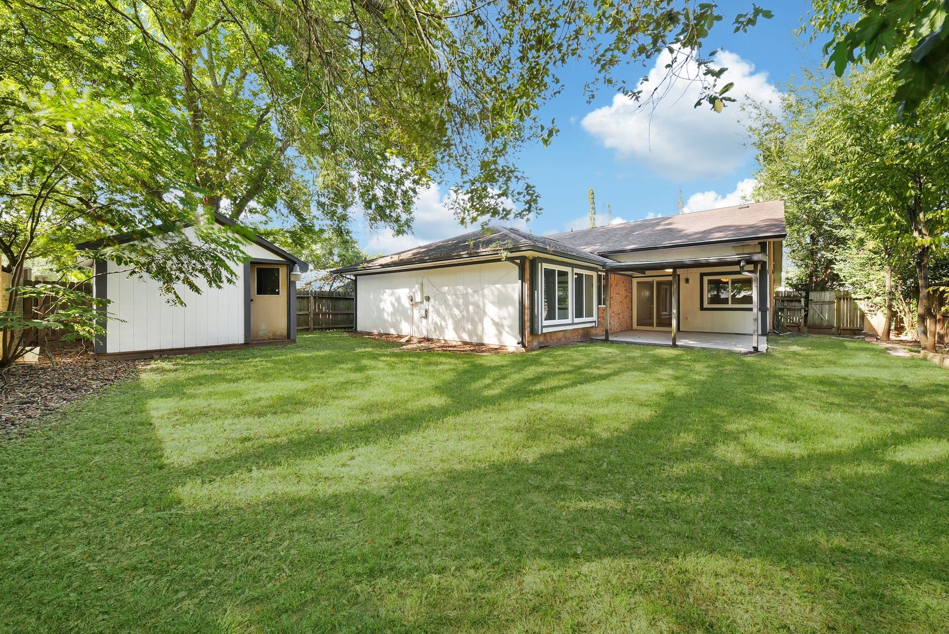 1910 Brushy Creek Drive, Sugar Land, TX 77478 1910 Brushy Creek Drive, Sugar Land, TX 77478