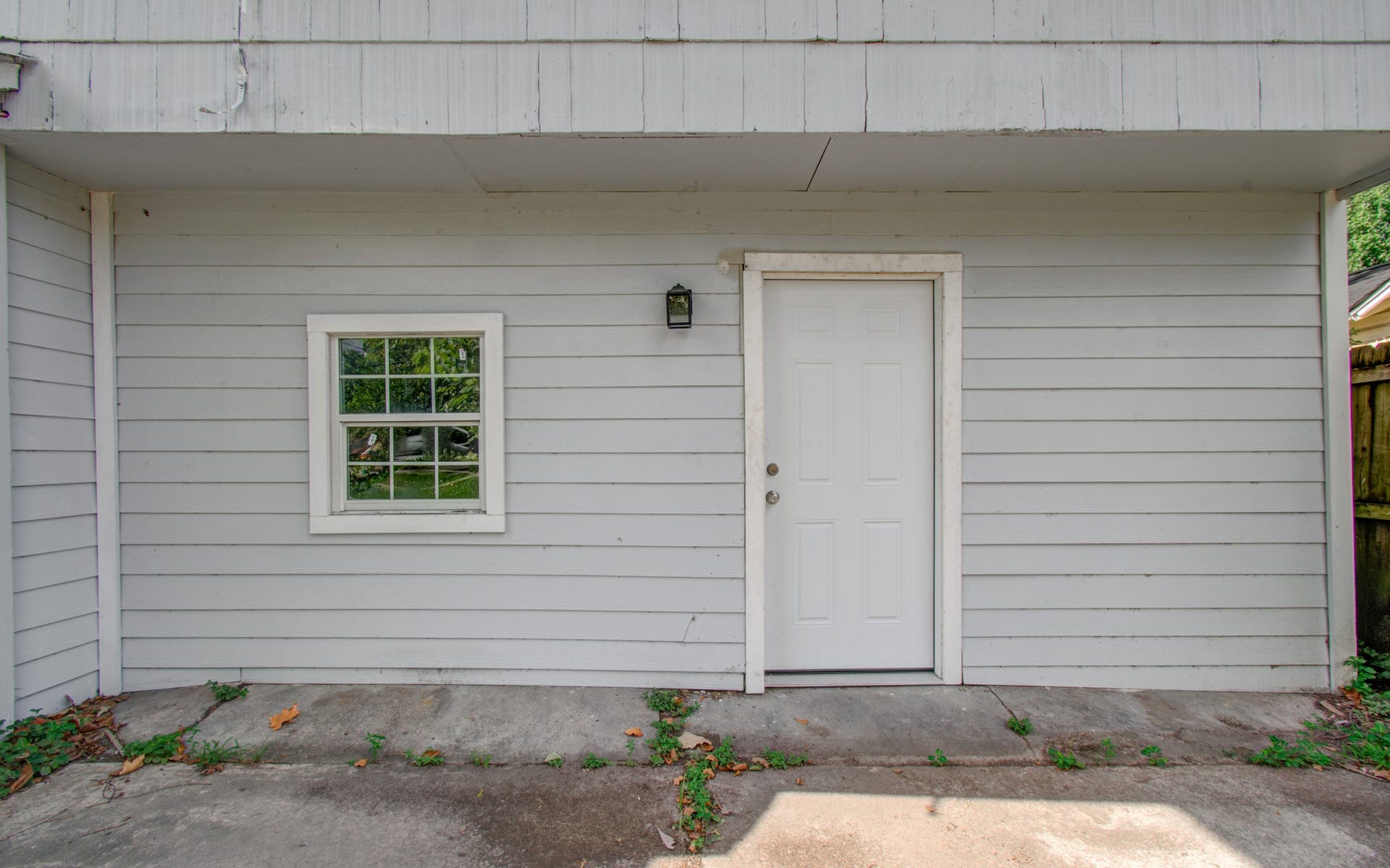 1016 Apache Street, Houston, TX 77022 1016 Apache Street, Houston, TX 77022