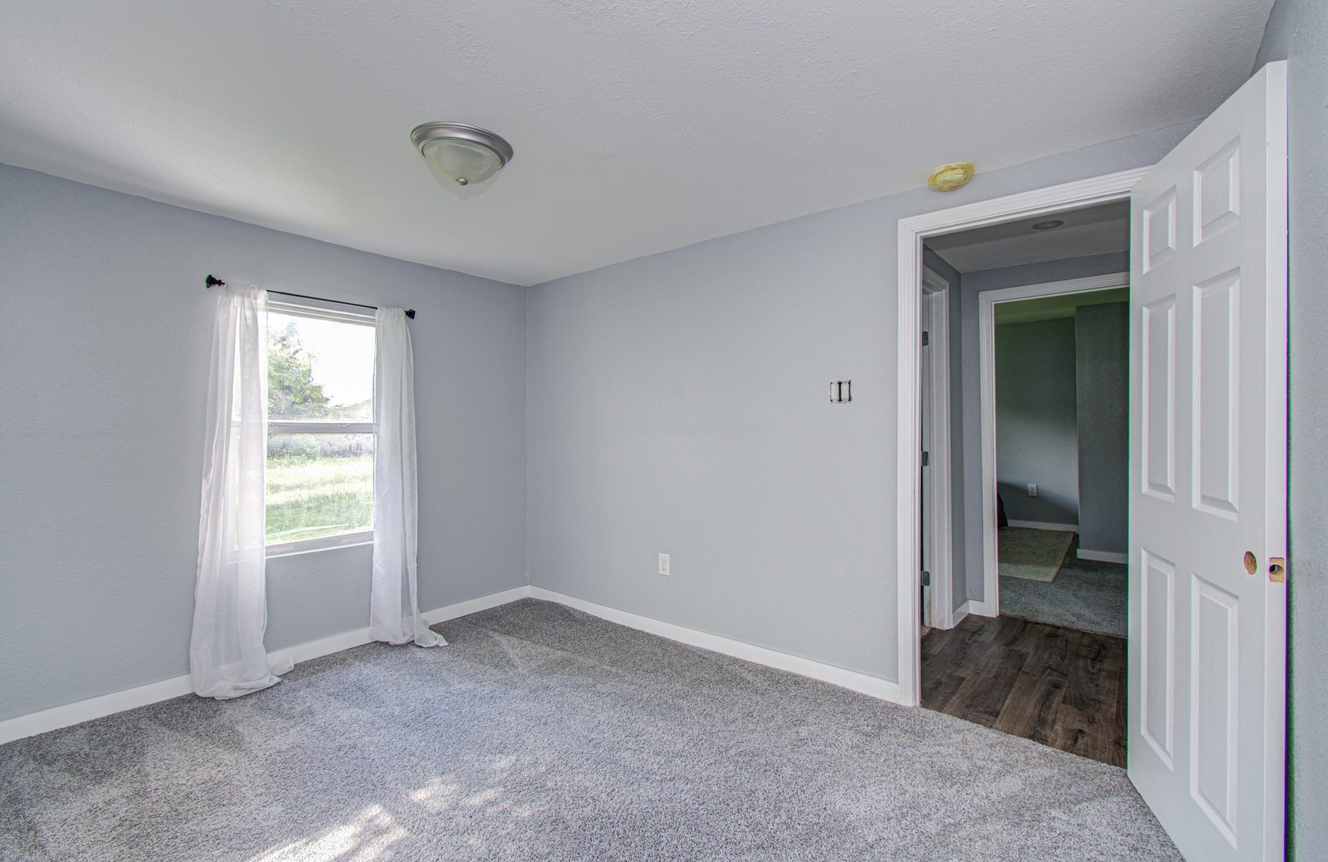 1016 Apache Street, Houston, TX 77022 1016 Apache Street, Houston, TX 77022