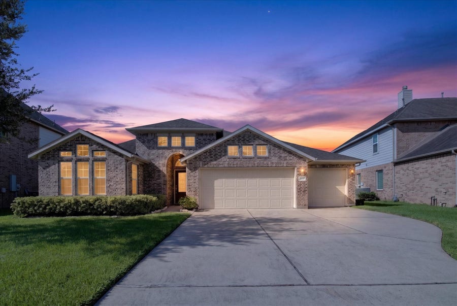Property photo for 9635 Clear Diamond, Rosharon, TX
