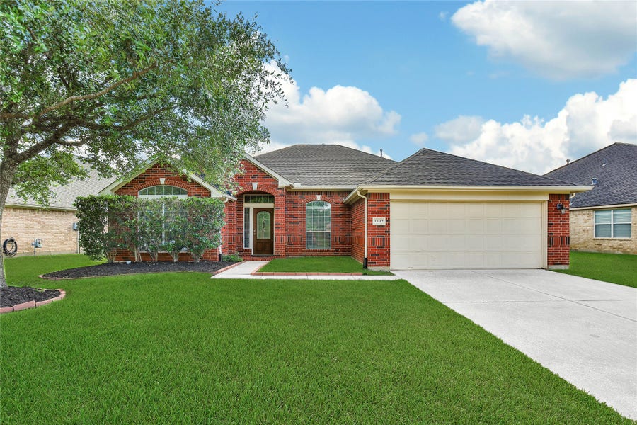 Property photo for 15107 Redding Crest Lane, Cypress, TX