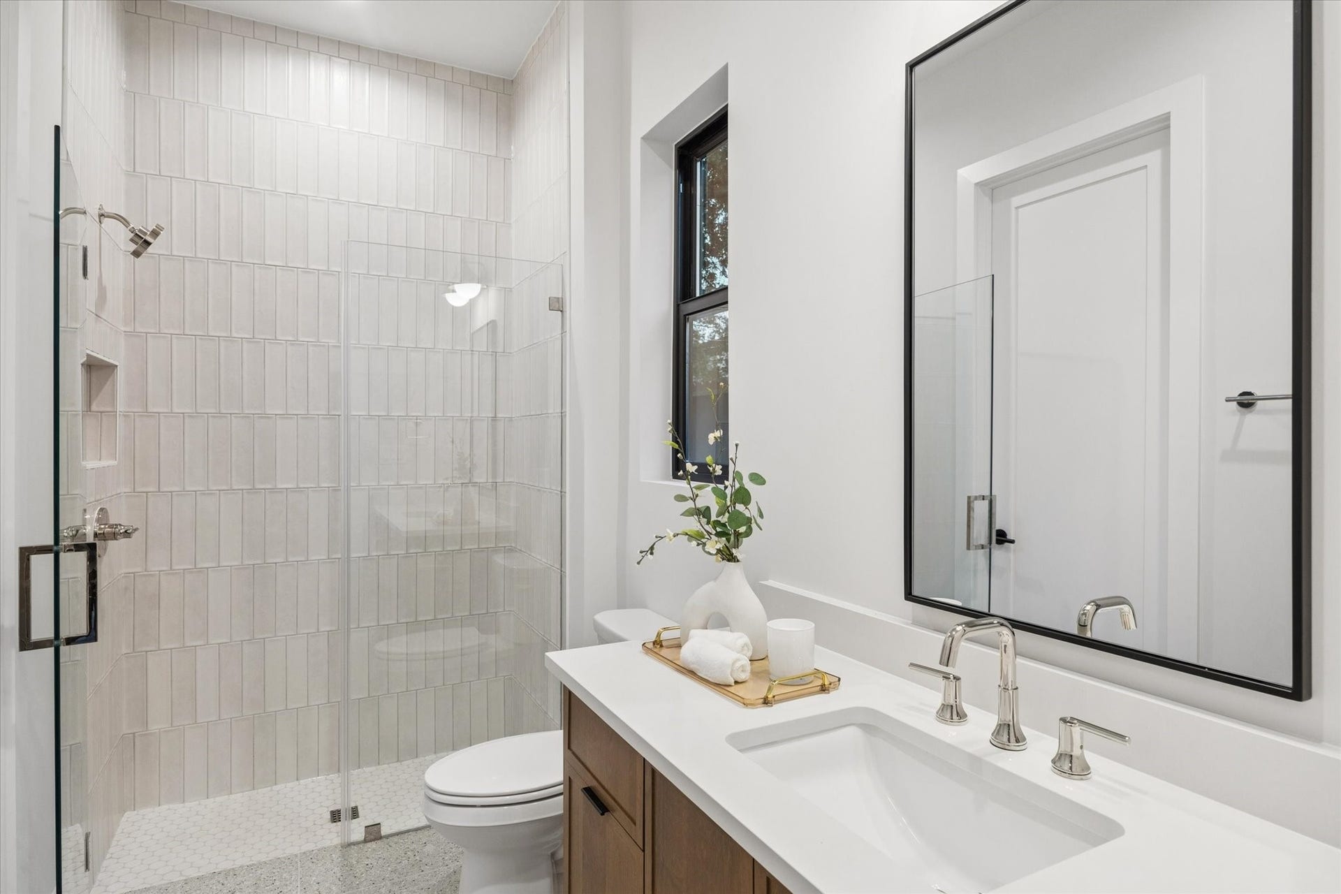 1212 Candlelight Lane, Houston, TX 77018 1212 Candlelight Lane, Houston, TX 77018