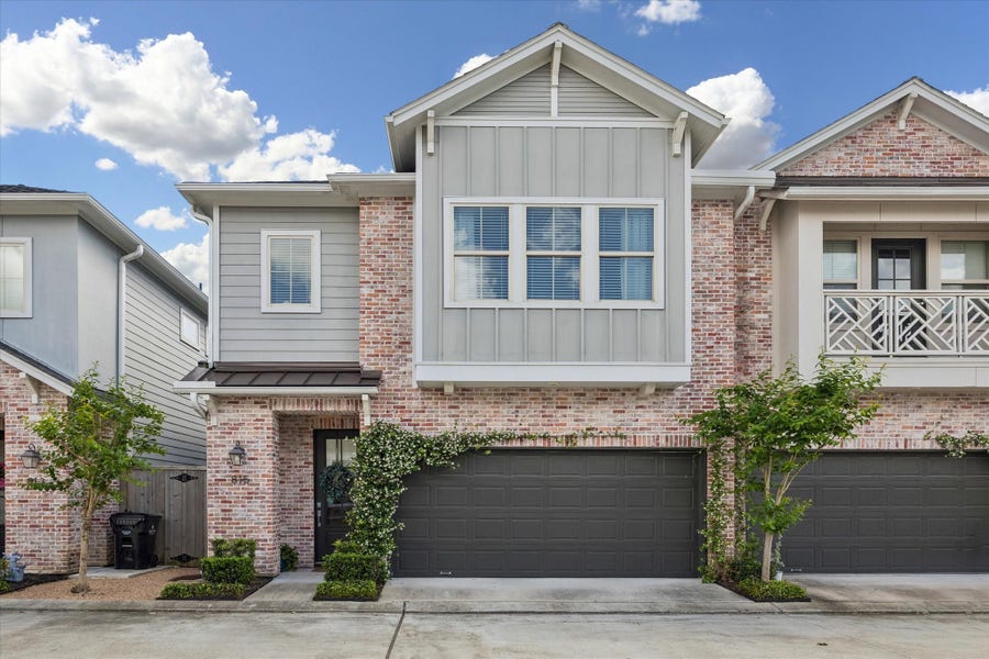 Property photo for 815 Shallow Hollow Drive, Houston, TX