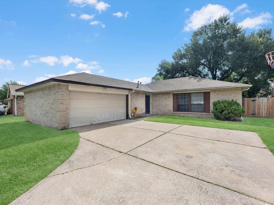 Property photo for 7234 Lost Fable Lane, Houston, TX