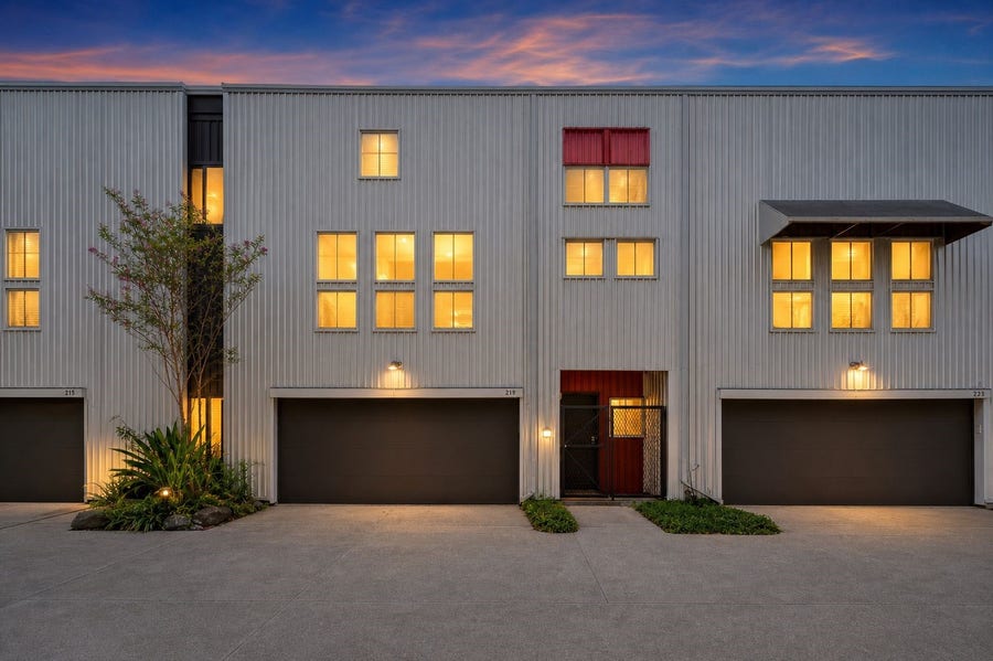 Property photo for 219 W Gray Street, Houston, TX