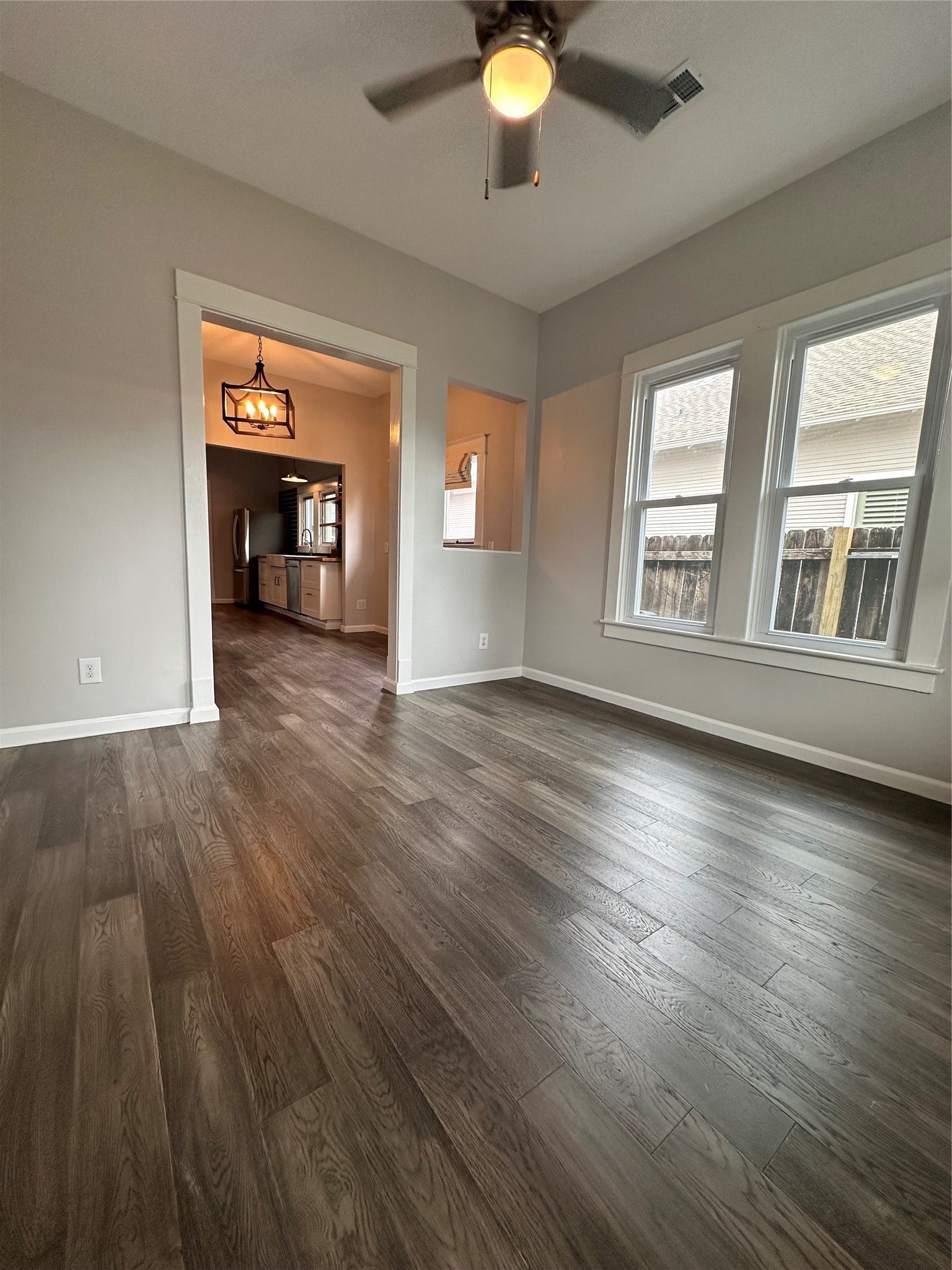 205 Vincent Street, Houston, TX 77009 205 Vincent Street, Houston, TX 77009