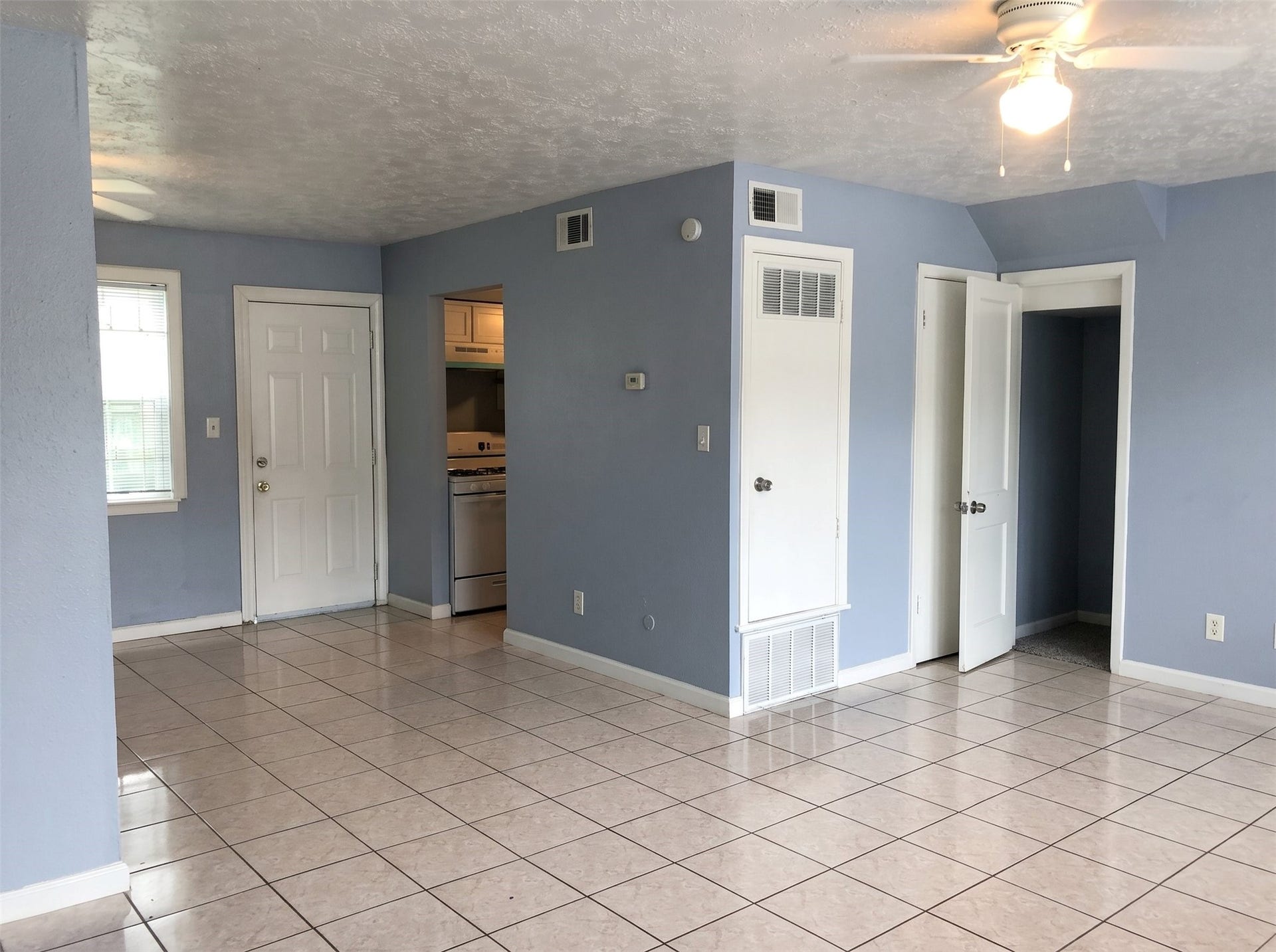 9714 Galaxy Street, Houston, TX 77078