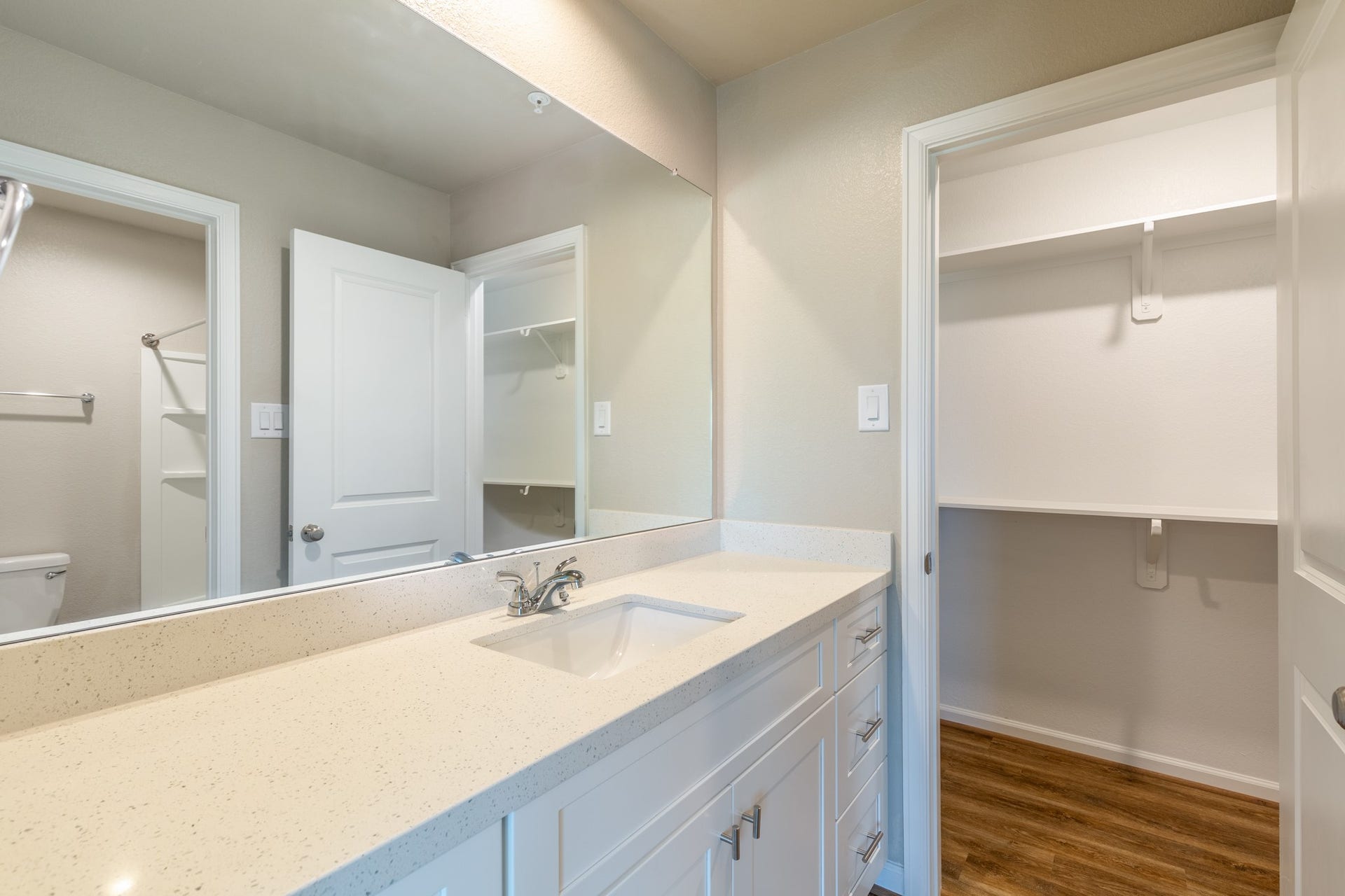 215 Park Place Circle, #D, Waller, TX 77484 215 Park Place Circle, #D, Waller, TX 77484