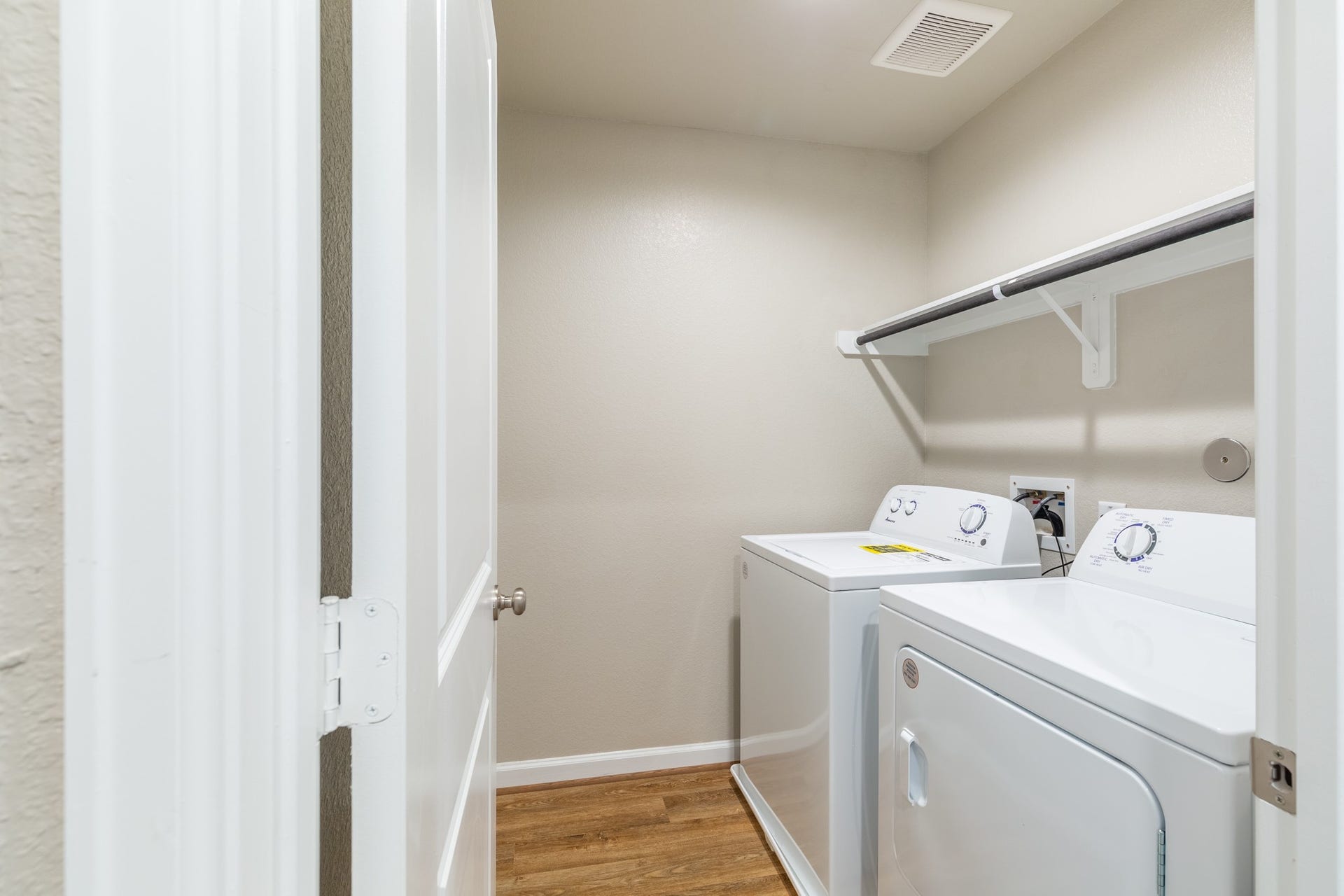 215 Park Place Circle, #D, Waller, TX 77484 215 Park Place Circle, #D, Waller, TX 77484