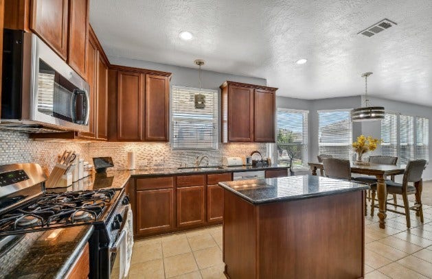 410 Havenstone Lane, La Marque, TX 77568 410 Havenstone Lane, La Marque, TX 77568