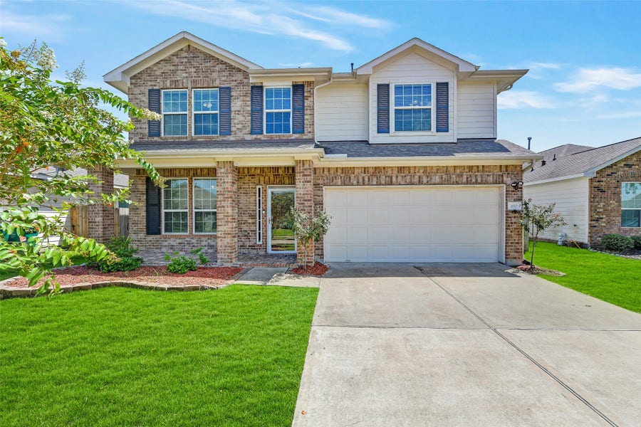 Property photo for 410 Havenstone Lane, La Marque, TX