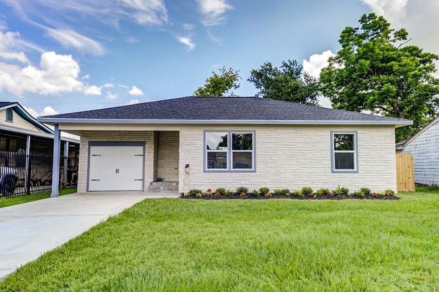 Property photo for 10413 Muscatine Street, Houston, TX