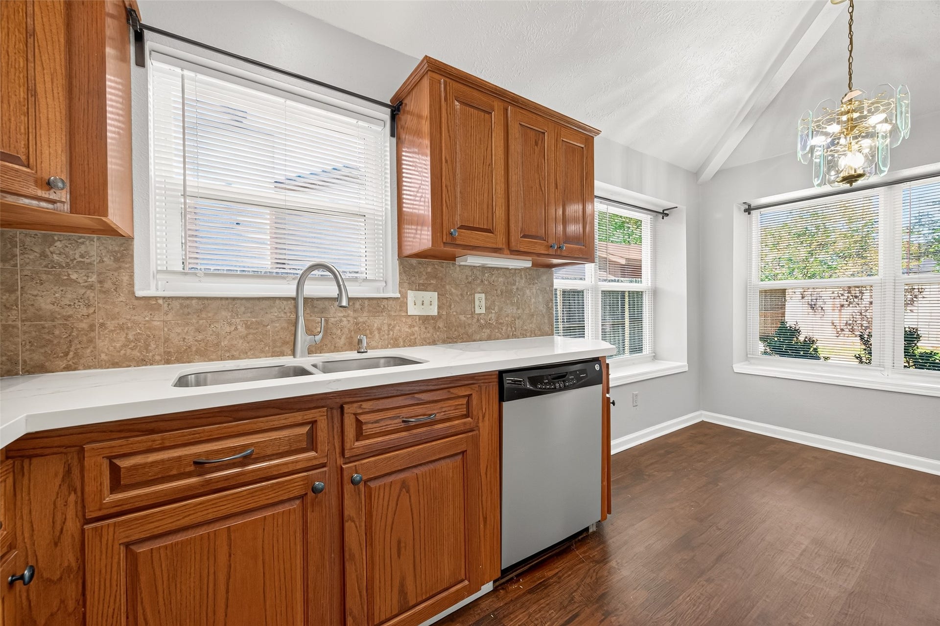 10038 Green Valley Lane, Houston, TX 77064