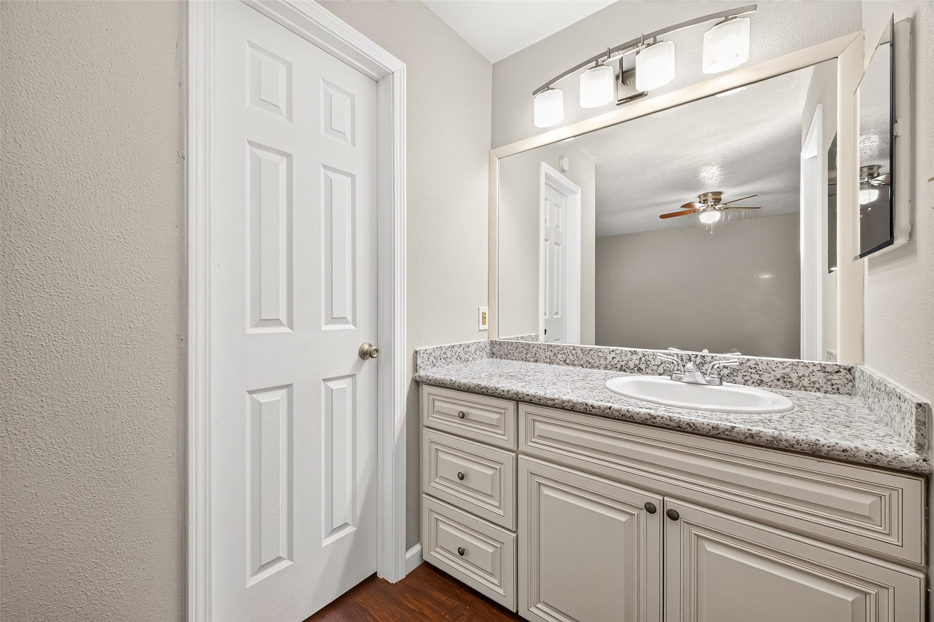 10038 Green Valley Lane, Houston, TX 77064
