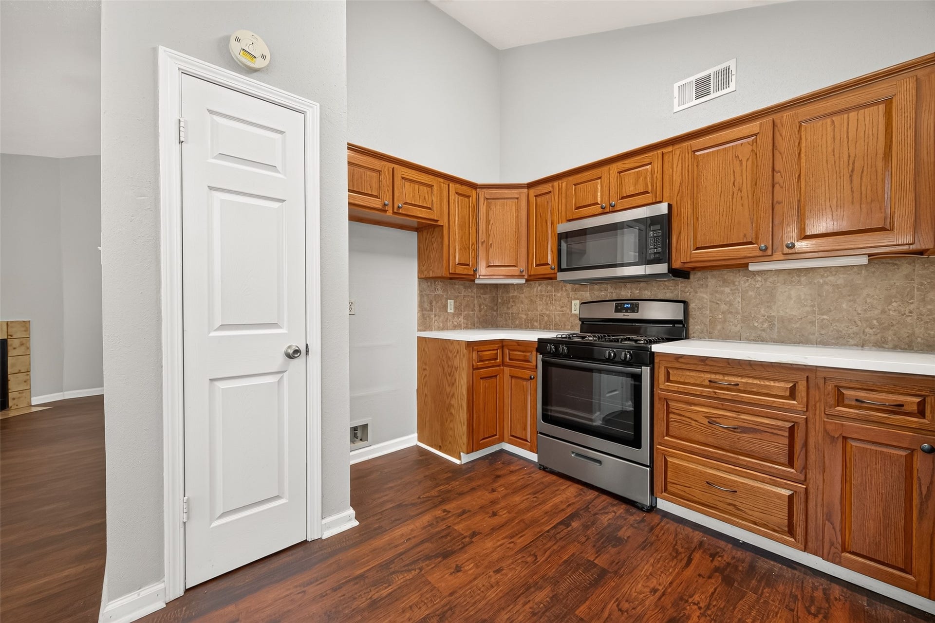 10038 Green Valley Lane, Houston, TX 77064