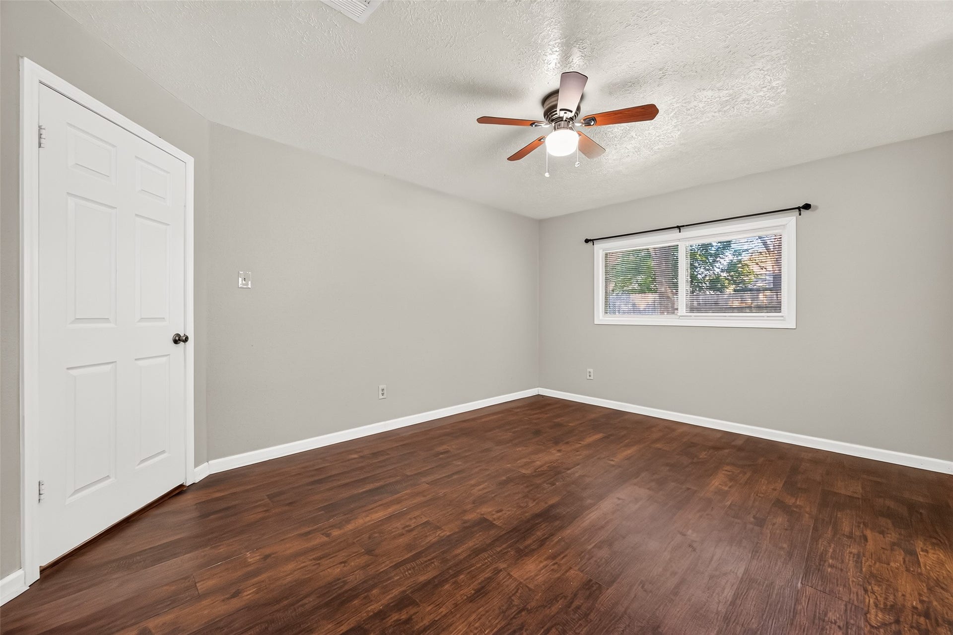 10038 Green Valley Lane, Houston, TX 77064