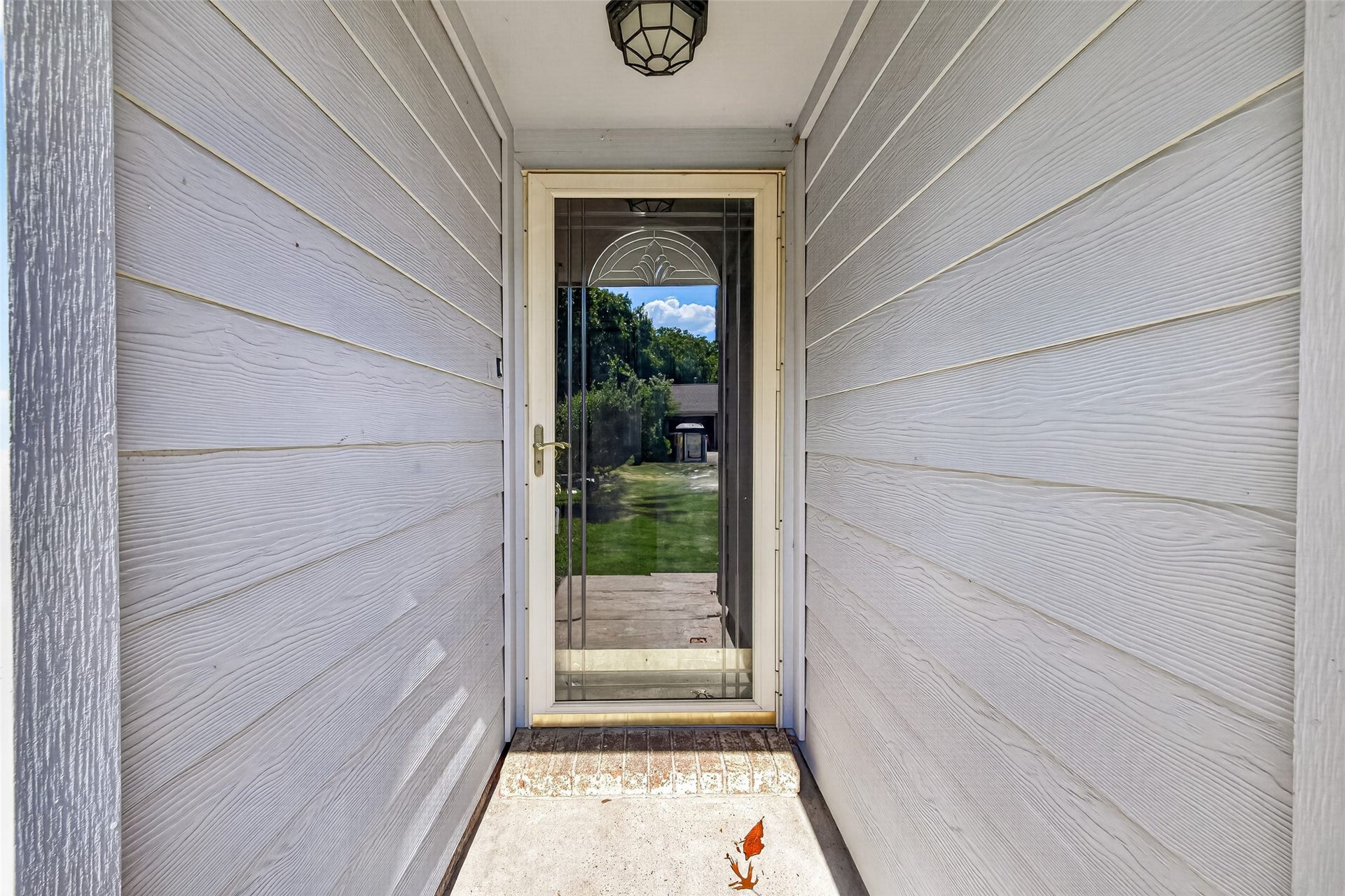 10038 Green Valley Lane, Houston, TX 77064