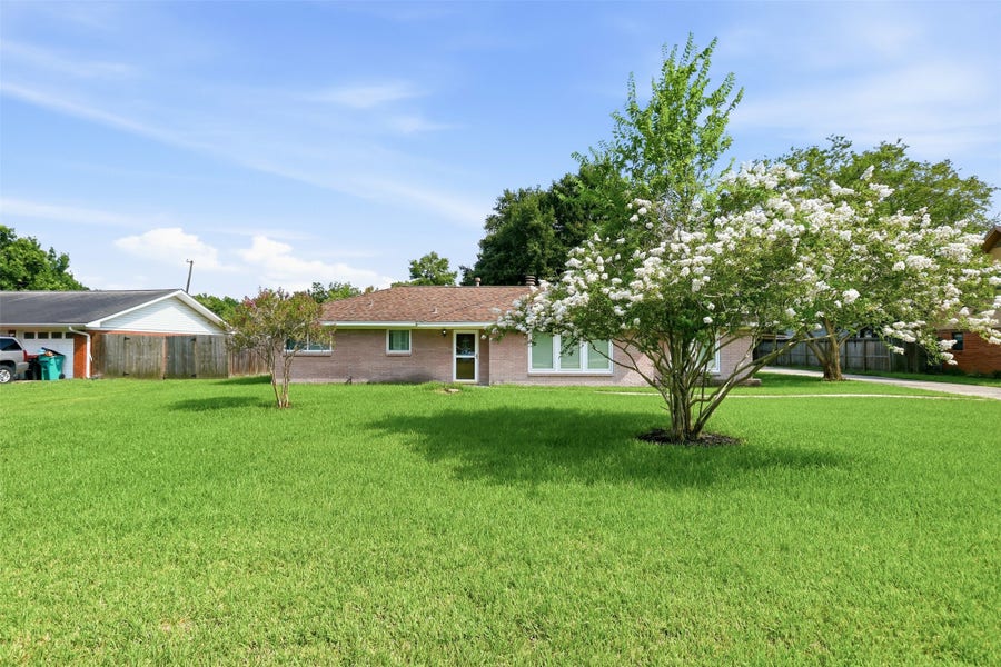 Property photo for 120 Caldwell Street, Baytown, TX