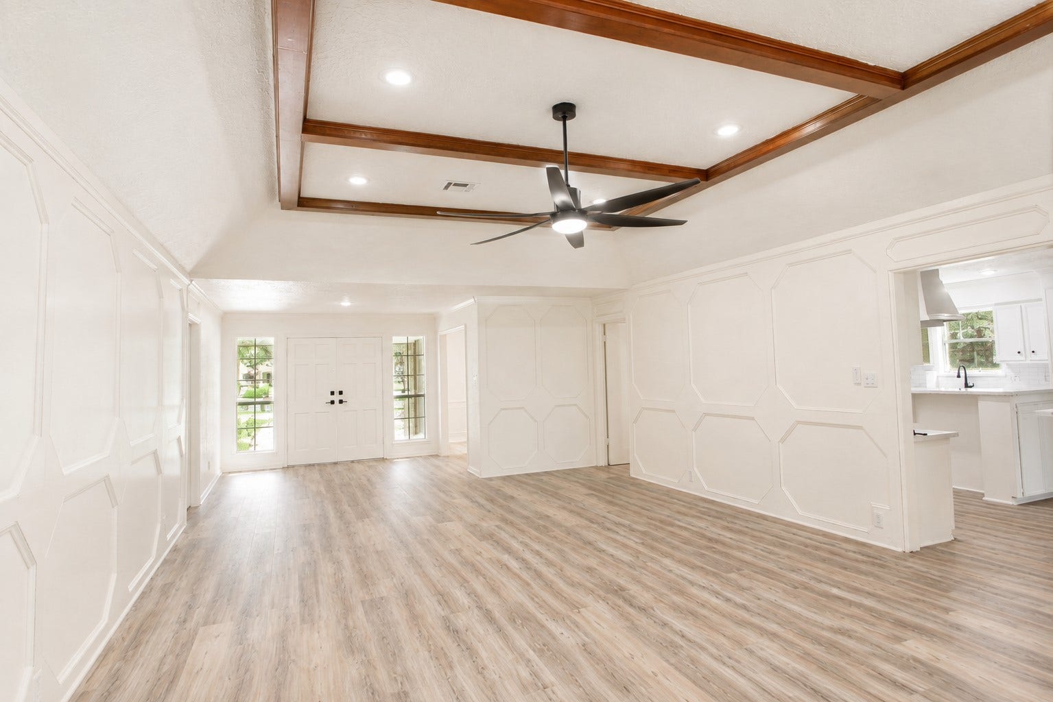 10710 Sandy Shoals Drive, Houston, TX 77071 10710 Sandy Shoals Drive, Houston, TX 77071