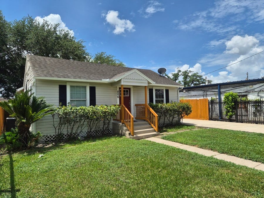 Property photo for 806 Gale Street, Houston, TX