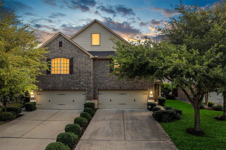 Property photo for 13538 Fawn Lily Drive, Cypress, TX