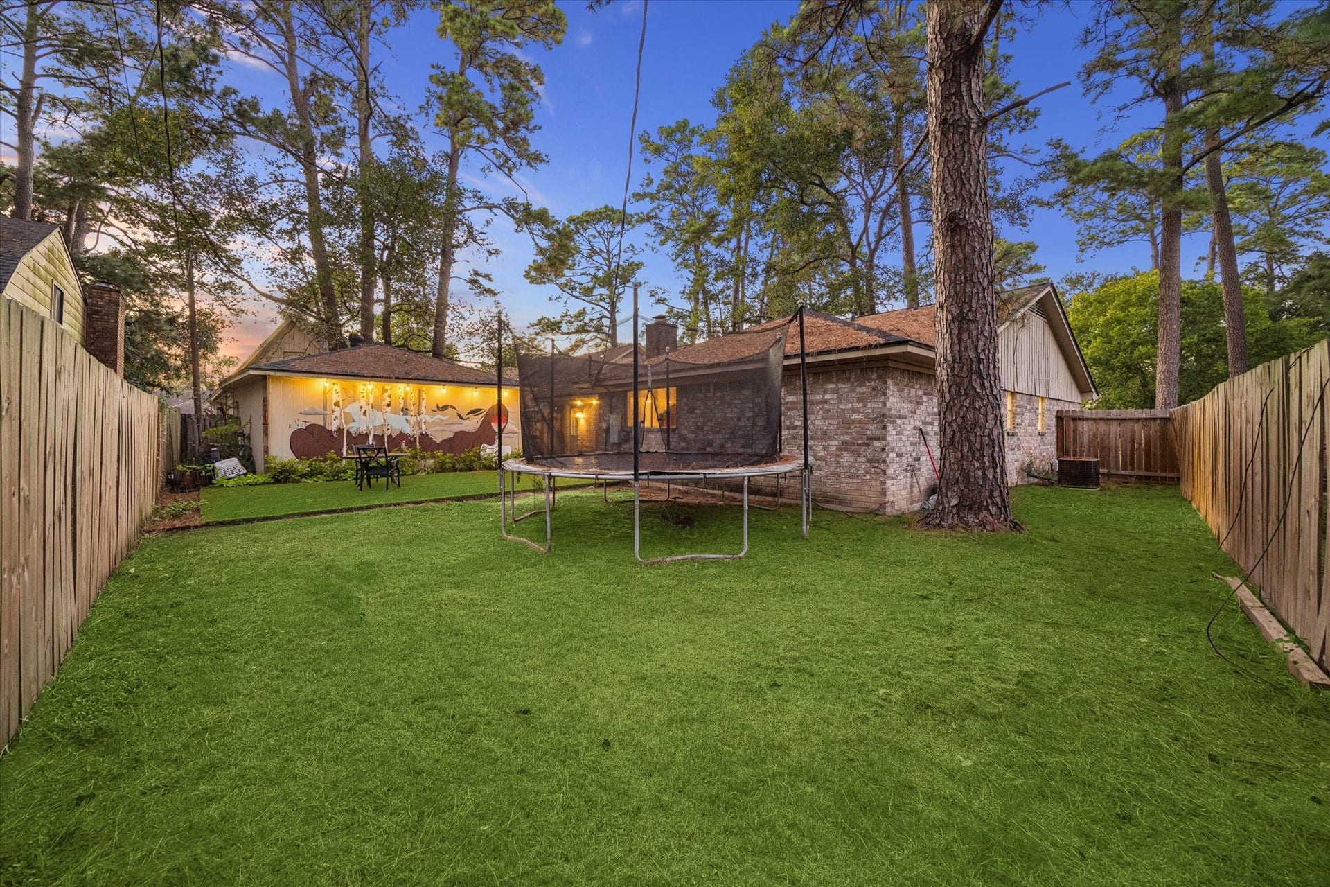 10411 Grassland Circle, Houston, TX 77070 There's plenty of space to keep you content for years to come.